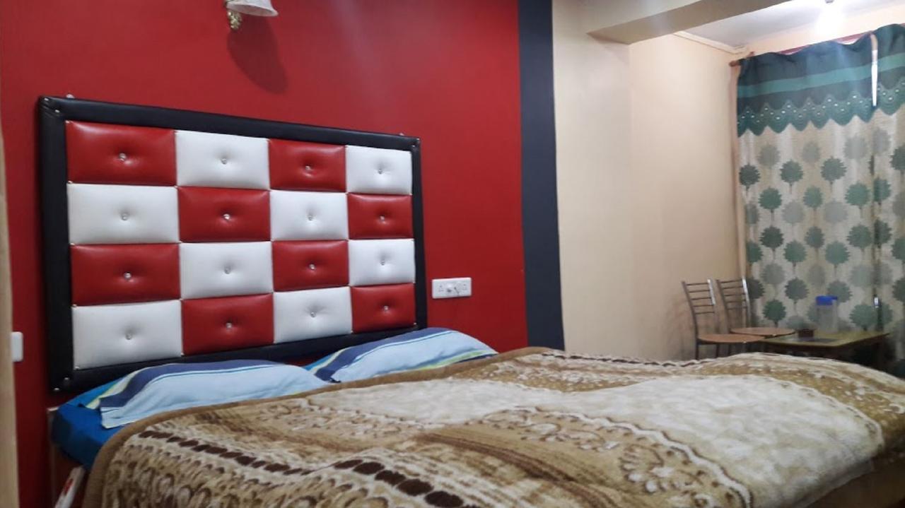Hotel Monson Srīnagar Eksteriør billede